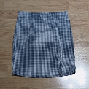 Caution To The Wind Black and White Houndstooth Check Mini Skirt